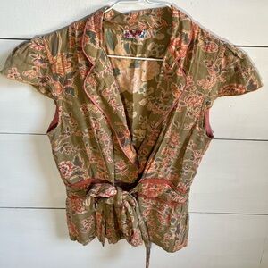 Buffalo David Bitton Olive Green Floral Tie-Waist Blouse with Pink Accents